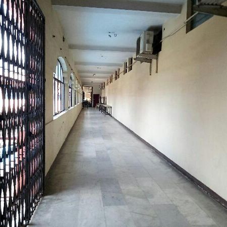 Hotel Blue Star Salem Dış mekan fotoğraf